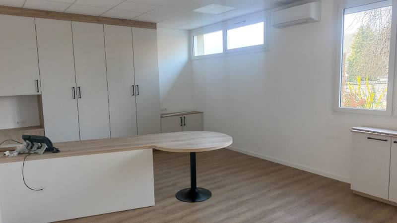 Aménagement de bureaux professionnels dans le Beaujolais