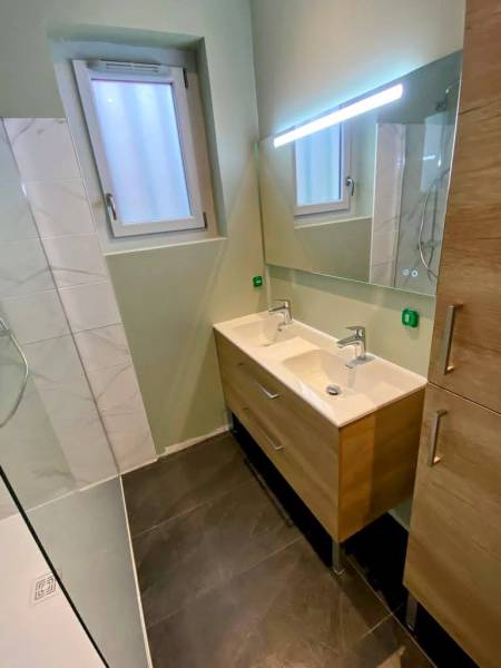 Rénovation complète de sa salle de bain à Villefranche-sur-Saône dans le Beaujolais